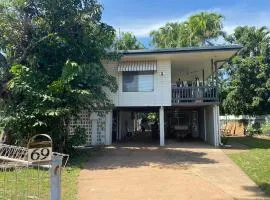 Family Friendly With In-Ground Spa