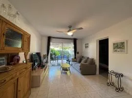 Appartement bord de bassin