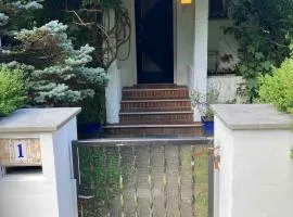 Privatzimmer am Volkspark - Nähe Arenen und Trabrennbahn