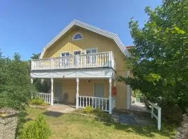 Five Bedroom Beautiful Home In Byxelkrok