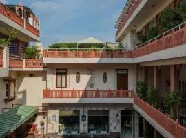 Suryaa Villa - A Boutique Heritage Hotel