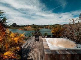 Porto Marina Hotel，位于瓜塔佩的海滩酒店