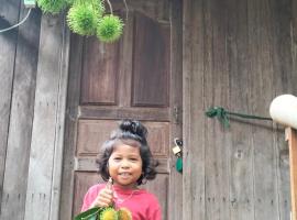 Ratanakiri Farmhouse & Trekking，位于邦隆的酒店