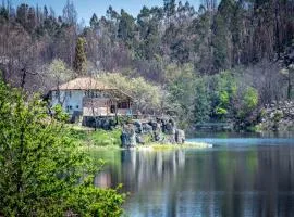 Mansion in Dão Valley by River Beach