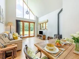 1 Bed in Hurst Green 78940