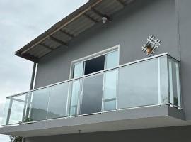 Casa completa perto da praia，位于伊塔佩马的酒店