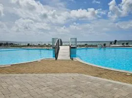 Beach and pool access studio