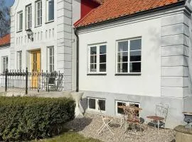 Charming Farmhouse With Open Spaces Near Österlen