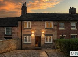 Angel Cottage - 5 mins drive to Alton Towers!，位于奥尔顿的酒店