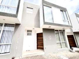Casa Equipada Portal Bellavista Riobamba，位于里奥班巴的别墅