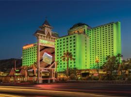 Tropicana Laughlin, A Caesars Destination，位于劳克林的酒店