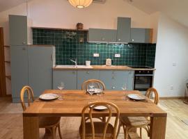 Confort et élégance au cœur de Florac，位于弗洛拉克的酒店