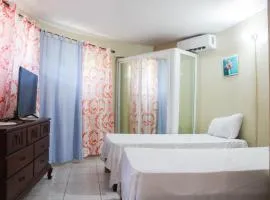 2BR Villa Ocean Views Beach 5mins to Airport