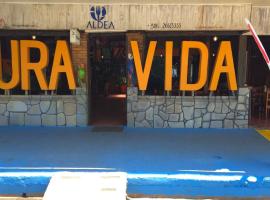 Hotel Aldea Pura Vida，位于蓬塔雷纳斯的酒店