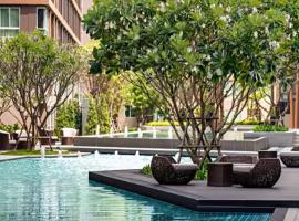 Luxury Condo Near Patong Beach & Shopping Mall，位于卡图的酒店