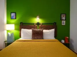 Studios on Calle Loíza I Steps from Ocean Park Beach