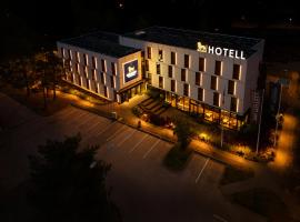 Hessnery Hotel，位于塔林的酒店
