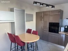 Maison avec jardin clos