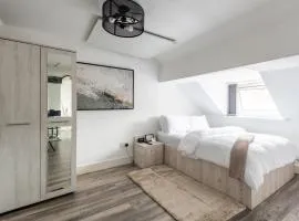 Cosy Suite Sleeps 3 with Parking