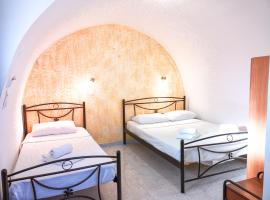 Dimitri House，位于佩里萨的酒店