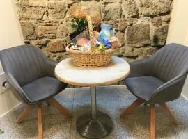 FeWo MainTime Honeymoon mit Frühstückskorb