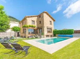 Espectacular casa rural con piscina y barbacoa