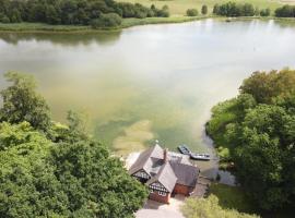 The Boathouse，位于利奇菲尔德的酒店