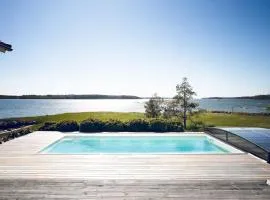 Stay North - Stenudden