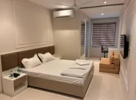 Swarn Hotel