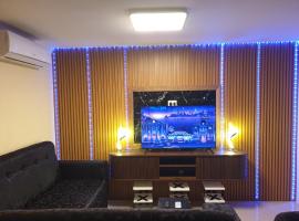 Segram Singh Estate Home，位于Vandravandra的酒店