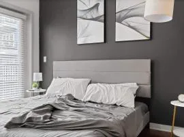 Luxe King Bed Suite in Midtown Charlotte