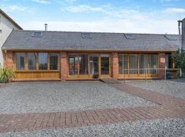 Little Hendre Barn
