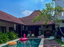 Ndalem Srigading Villa Solo