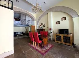 Grand Studio 27