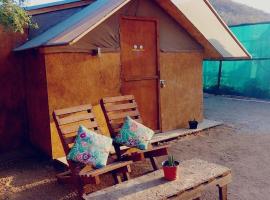 Hostel con huerta en la montaña，位于圣何塞德尔卡沃的酒店