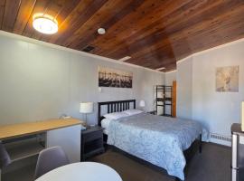 Bio Vista Motel，位于Wainwright的酒店