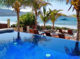 Punta Mita Litubu Beachfront Studios Sol-2，位于蓬塔米塔的酒店