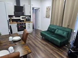 Ground floor outdoor ease