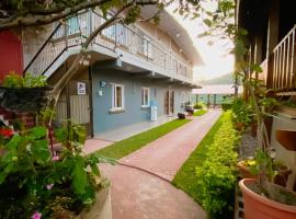 Hotel Risco Lodge，位于安赫莱斯镇的酒店