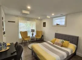 Nimo Homestay , Compact Studio Apartment Guelph