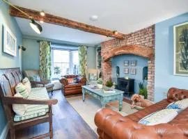 Attic Suite at Plas Tirion