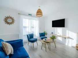 23 Coastal Comfort