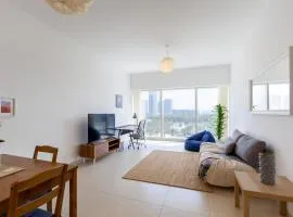 Contemporary 1BR with City View Reem Island