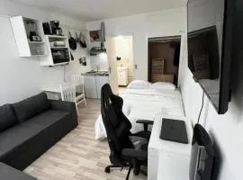 Your Cozy, Modern Studio - Just Minutes from Copenhagen Airport