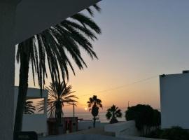 &Eacute;vasion c&ocirc;ti&egrave;re &agrave; la Corniche - Villa sur la mer，位于Banzart的别墅