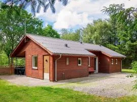 6 person holiday home in Thyholm