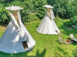 Teepee u Šedého Vlka