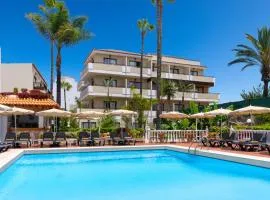 唐玛诺利透酒店