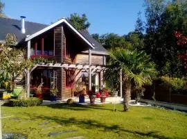 Appt dans maison d'architecte, Spa, Piscine & jardin