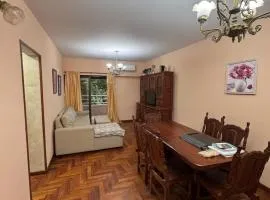 Departamento céntrico con balcón